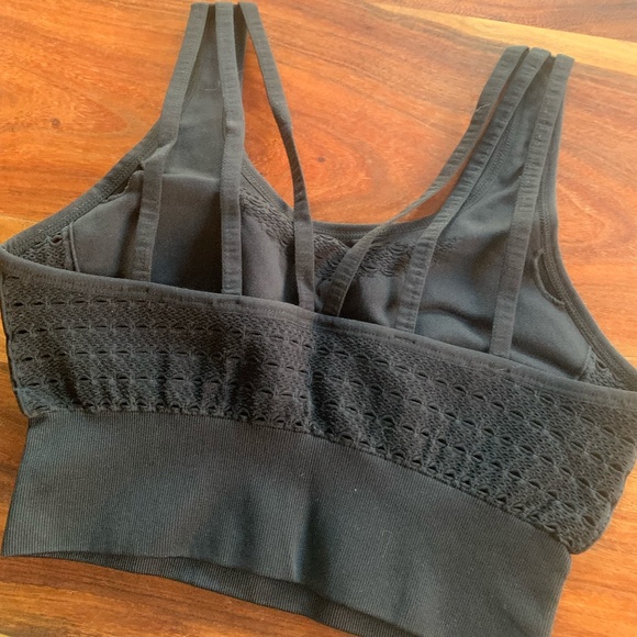 Gymshark Sports Bra - Picture 2 of 2